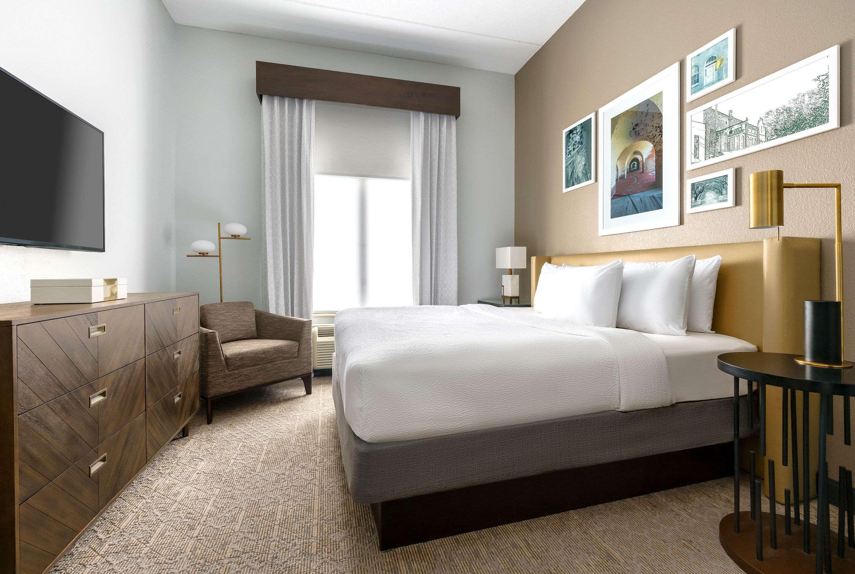 The Bluff Hotel Savannah, Tapestry Collection By Hilton Екстер'єр фото